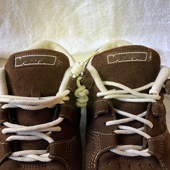 VANS - Picture 9 of 9